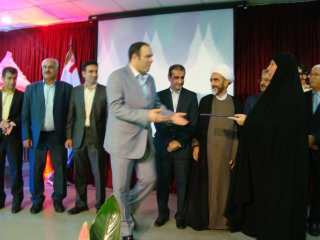 مراسم توديع و معارفه شهردار لاهيجان برگزار شد